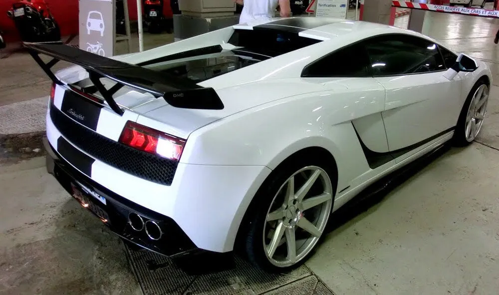 Lamborghini Gallardo / LP550 / LP560 DMC Style Carbon Rear Spoiler